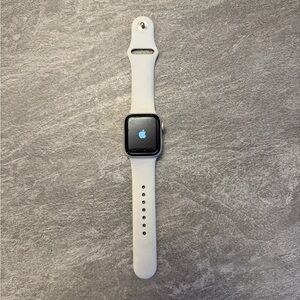 Apple Watch SE